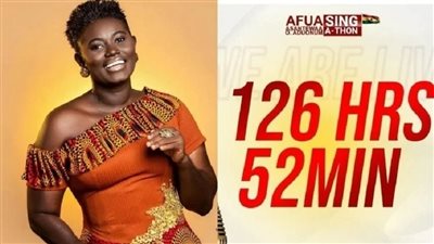 تغني 127 ساعة متواصلة، لتدخل موسوعة جينيس (فيديو)
