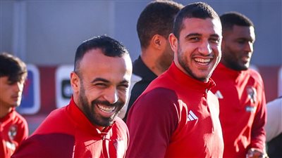 كواليس مران الأهلي بحضور محمد شريف (فيديو)