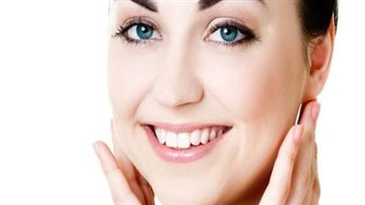 وصفة طبيعية لنفخ ورفع الخدود بثلاث مكونات