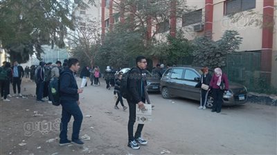 انطلاق امتحانات الصف الثاني الثانوي بالقاهرة بالرياضيات والجغرافيا 