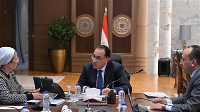 برنامج التحكم في التلوث الصناعي.. ذراع البيئة لتحفيز المشروعات الخضراء.. قروض ميسرة للشركات بمنح تصل إلى 22%.. وتنفيذ 30 مشروعا فرعيا باستثمارات 192.19 مليون يورو