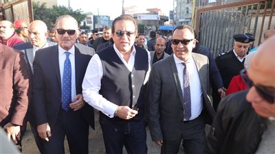 وزير الصحة يتفقد بيلا المركزي ويوجه بتوفير 7 حضانات إضافية بالمستشفى