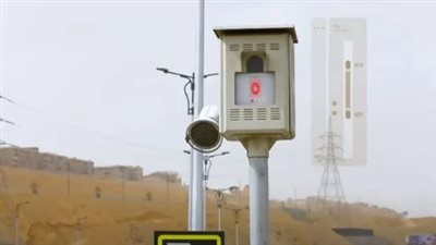 رادار المرور يلتقط 495 مخالفة تحدث في الهاتف أثناء القيادة خلال 24 ساعة
