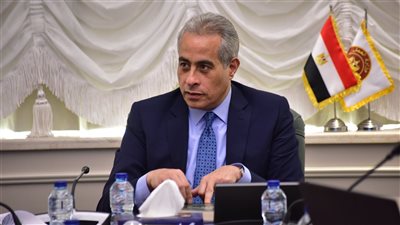 وزارة العمل في 7 أيام.. استعدادات لإطلاق مشروع «مهني 2030».. الوزارة تستعد لإطلاق منصة إلكترونية للعمالة غير المنتظمة