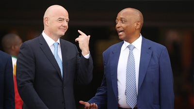 أبرز حضور افتتاح كأس أمم إفريقيا، رئيس كاف وفيفا وديدييه دروجبا