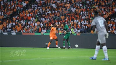 كراسو يسجل الهدف الثاني لـ كوت ديفوار في شباك غينيا بيساو (صور) 