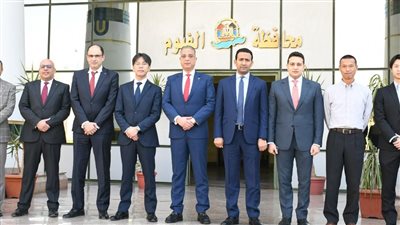 محافظ الفيوم يتابع توصيل المرافق لمصنع ضفائر السيارات بالمنطقة الحرة 