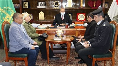 محافظ القليوبية يعقد اجتماعا بشأن عمل صيانة وتطوير لعدد من مدارس المحافظة