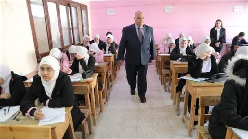 امتحانات النقل الثانوي
