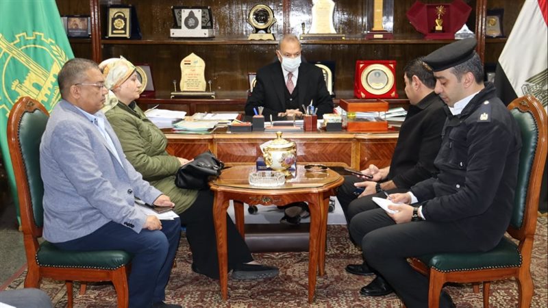 محافظ القليوبية خلال