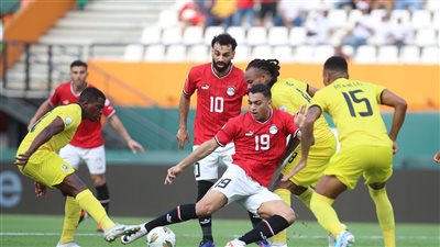 محمد صلاح يحرز هدف التعادل لمنتخب مصر في مرمى موزمبيق 