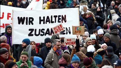 مظاهرات في برلين احتجاجا على مخطط لطرد المهاجرين واللاجئين من ألمانيا