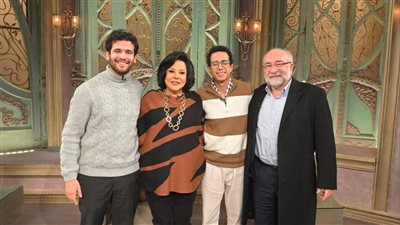 إسعاد يونس تستضيف أبطال وصناع 