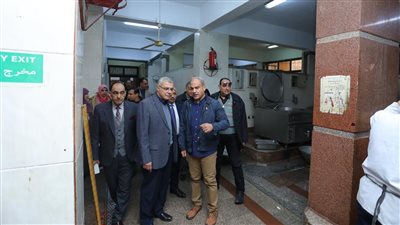 رئيس جامعة الزقازيق يتفقد المدينة الطلابية وكلية التربية النوعية 