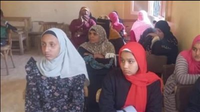 مركز شباب الأقالتة بالأقصر ينفذ ندوة توعوية عن التغيرات المناخية 