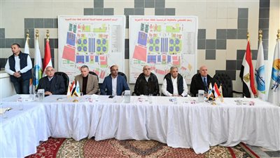 وزير الإسكان يعقد اجتماعا لمتابعة خدمات مياه الشرب بالقاهرة