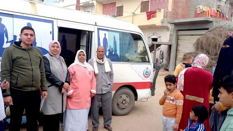 جانب من القافلة السكانية
