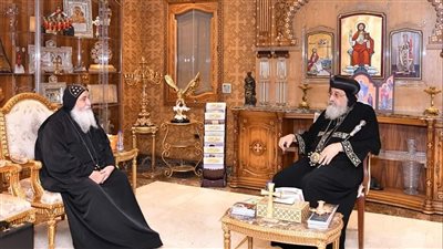 البابا تواضروس يتلقى تقريرا عن لجنة الرهبنة وشؤون الأديرة