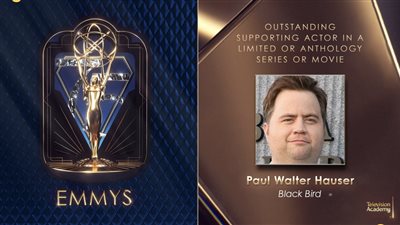 بول والتر هاوزر أفضل ممثل مساعد في مسلسل قصير بالإيمي