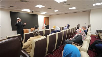 التعليم العالي تنظم ندوة حول دور الأسرة لتحقيق السلام الاجتماعي