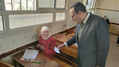 محافظ شمال سيناء يتفقد امتحانات الشهادة الإعدادية والمجمع الخدمي للامتحانات (صور)