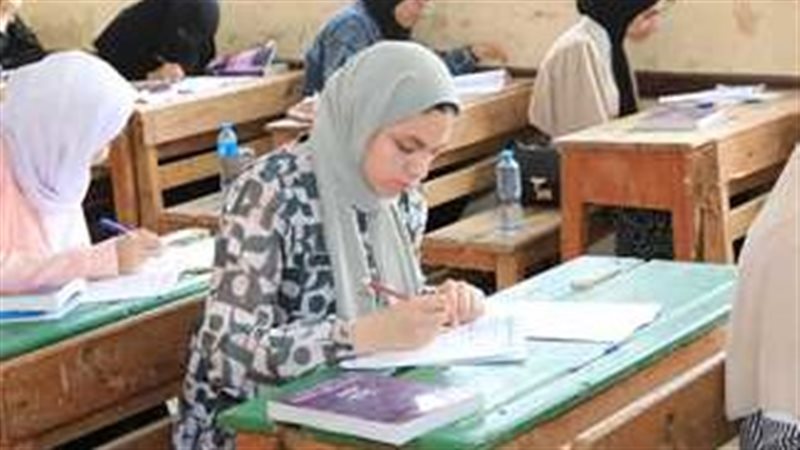  امتحانات الترم الأول،