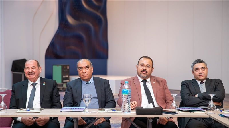 ورشة عن التكيف مع