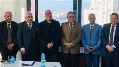 بحوث الإسكان يبحث التعاون مع غرفة مواد البناء حول الاقتصاد الأخضر