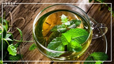يعالج عسر الهضم والتهاب الحلق.. 8 فوائد للنعناع المغلي للصحة (إنفو جراف)