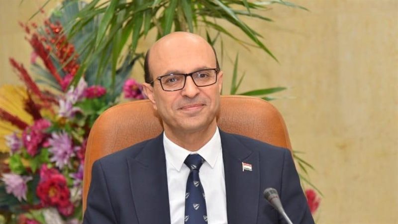 رئيس جامعة أسيوط،