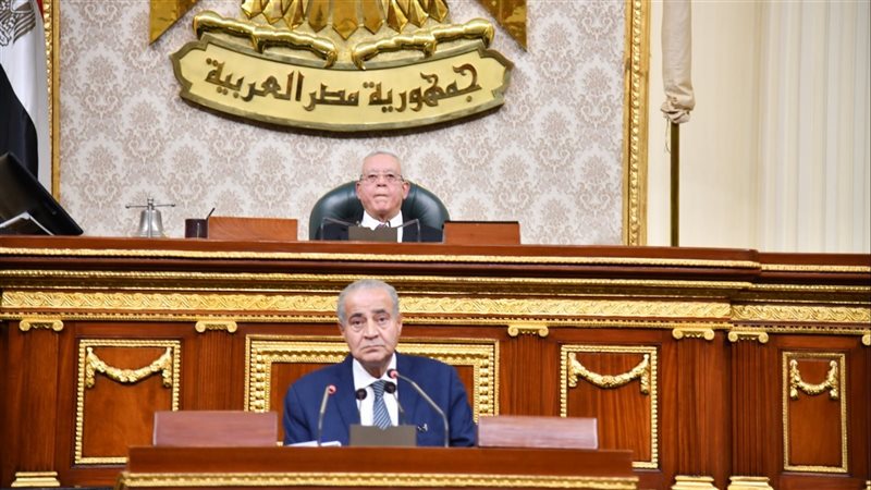 وزير التموين في مواجهة