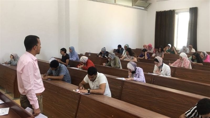 امتحانات الميدتيرم