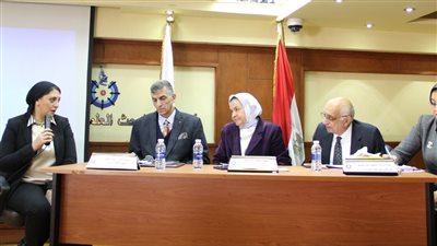 مديرة تحديث الصناعة تستعرض جهود المركز في زيادة المكون المحلي بالمنتجات 