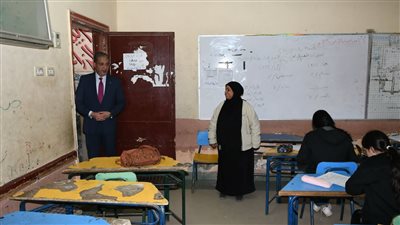 محافظ الفيوم يتابع امتحانات الشهادة الإعدادية