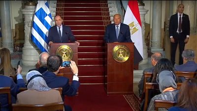 مؤتمر صحفي بين وزير الخارجية ونظيره اليوناني بالقاهرة (بث مباشر)