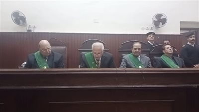 لحظة النطق بالحكم بالإعدام على المتهمين في 3 قضايا قتل ببولاق الدكرور 