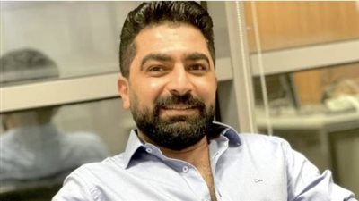 محاولات من أشرف زكي وعدد من الفنانين لإنهاء الأزمة بين مجدي كامل وخفاجة 