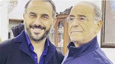 عاصي الحلاني يعزي قصي خولي في وفاة والده