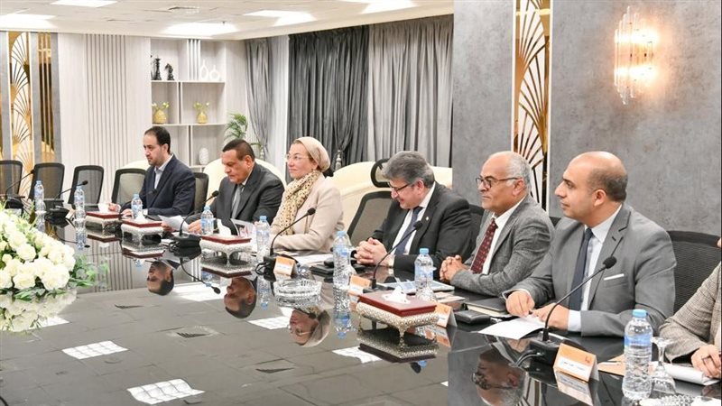 وزيرا البيئة والتنمية