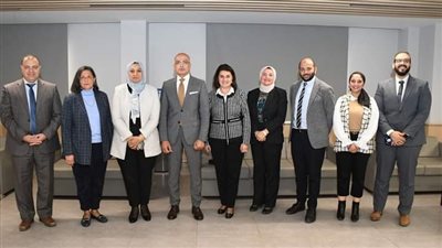 رئيس جامعة عين شمس يرأس اجتماع مجلس قطاع العلاقات الدولية والتعاون الأكاديمي