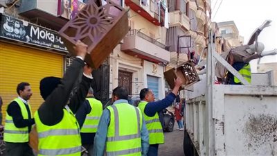 رفع 649 حالة إشغال طريق متنوع بالبحيرة