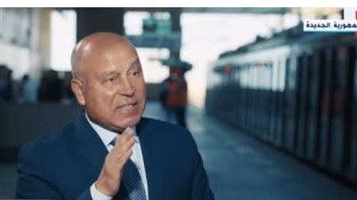 كامل الوزير: التشغيل التجريبي للمونوريل يستمر 6 أشهر