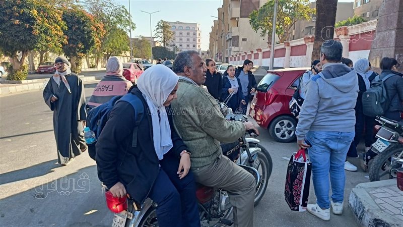 طلاب الشهادة الإعدادية،