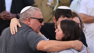 عضو بمجلس الحرب الإسرائيلي: كنا على وشك ارتكاب خطأ استراتيجي يحقق رؤية السنوار وقرارات مصيرية خلال أيام 