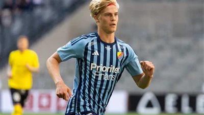 برشلونة ينافس فرانكفورت لضم موهبة السويد