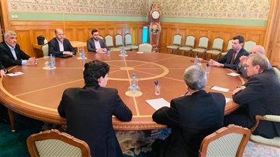 وفد من حماس يصل روسيا، وموسكو تطالب بالإفراج عن الأسرى