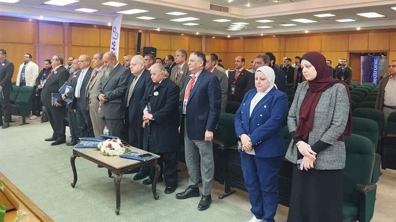 نائب الرئيس يفتتح