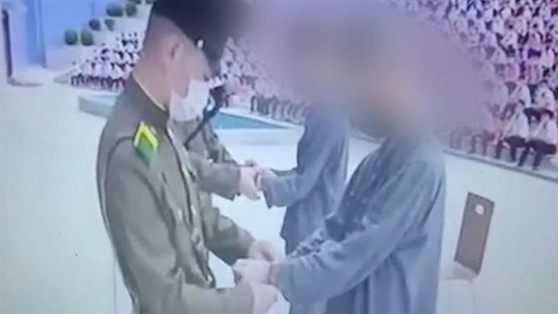 محاكمة مراهقين فى