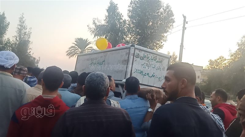 جانب من الجنازة،