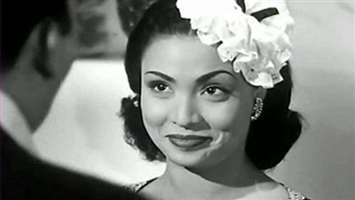 سعاد مكاوي.. مطربة السمار والبياض.. تألقت مع إسماعيل ياسين ورفض تقبيلها.. وسر تدخل أم كلثوم لمنع أحد أفلامها